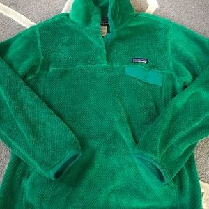 Patagonia fleece pullover